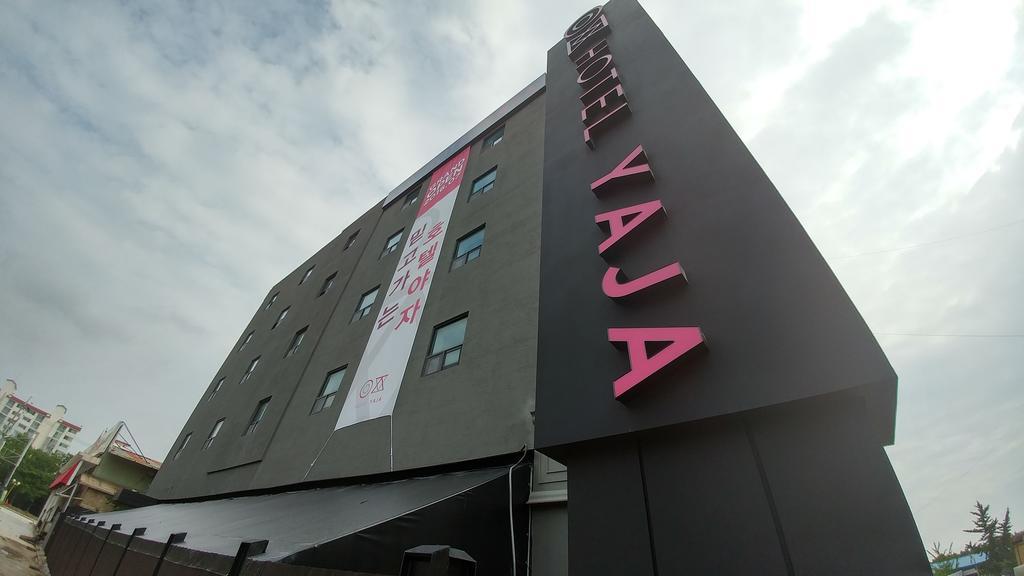 Hotel Yaja Jungwang Siheung Екстер'єр фото