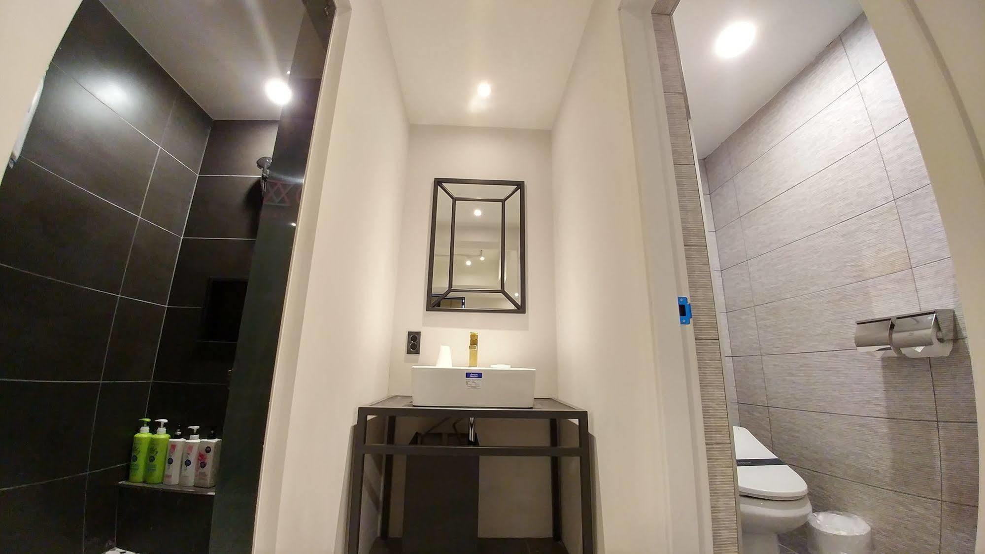 Hotel Yaja Jungwang Siheung Екстер'єр фото
