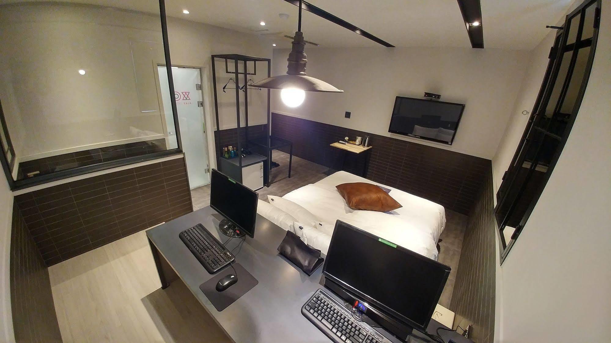 Hotel Yaja Jungwang Siheung Екстер'єр фото