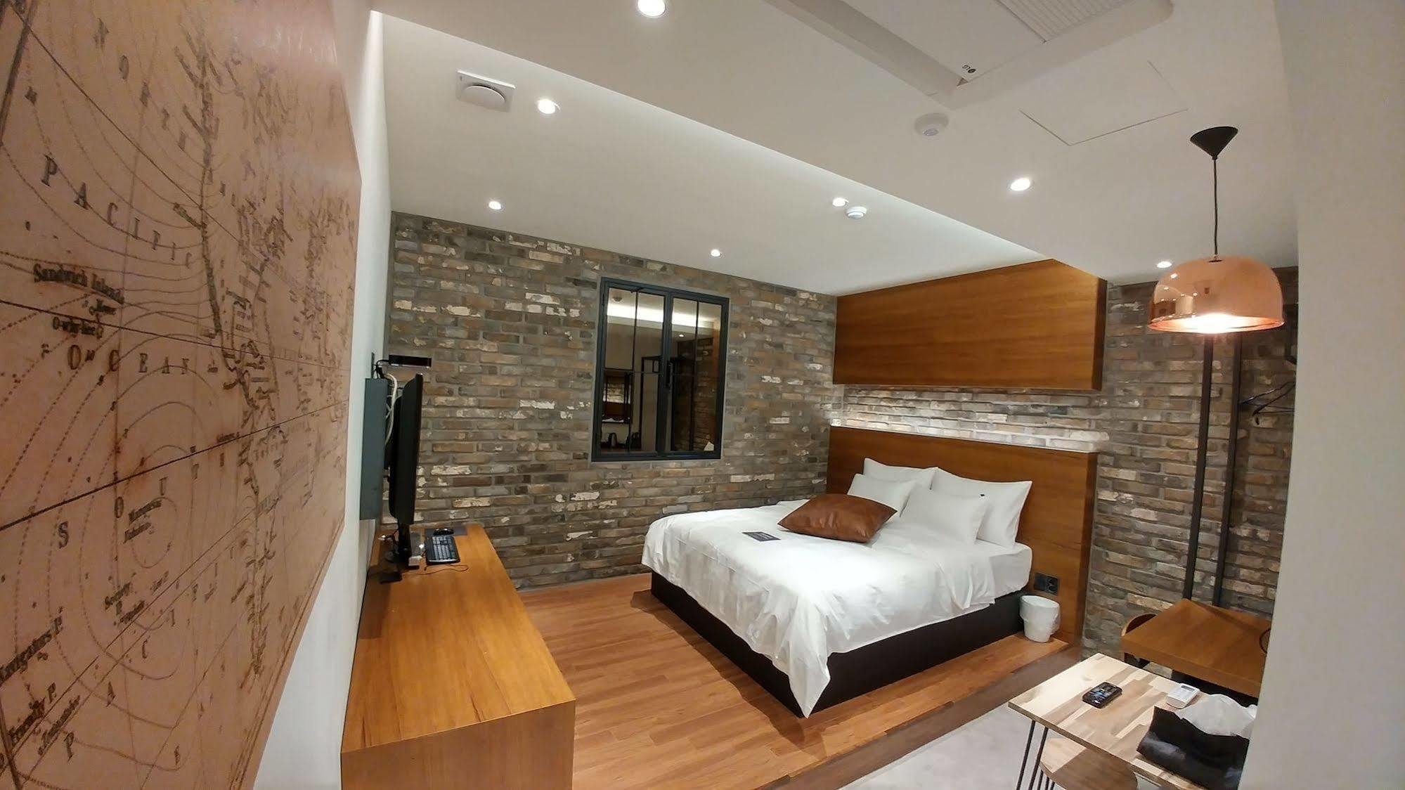 Hotel Yaja Jungwang Siheung Екстер'єр фото